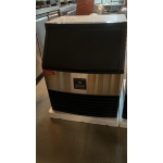 ICE MAKER