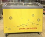 Display Sliding Door Chest Freezer - Image 4
