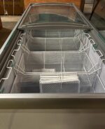 Commercial Chest Freezer - Image 5