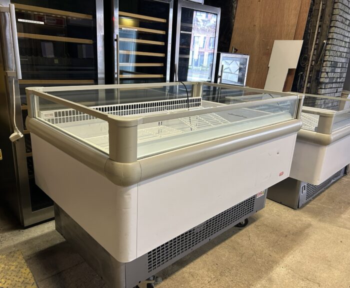 Air land Display Freezer - Image 4