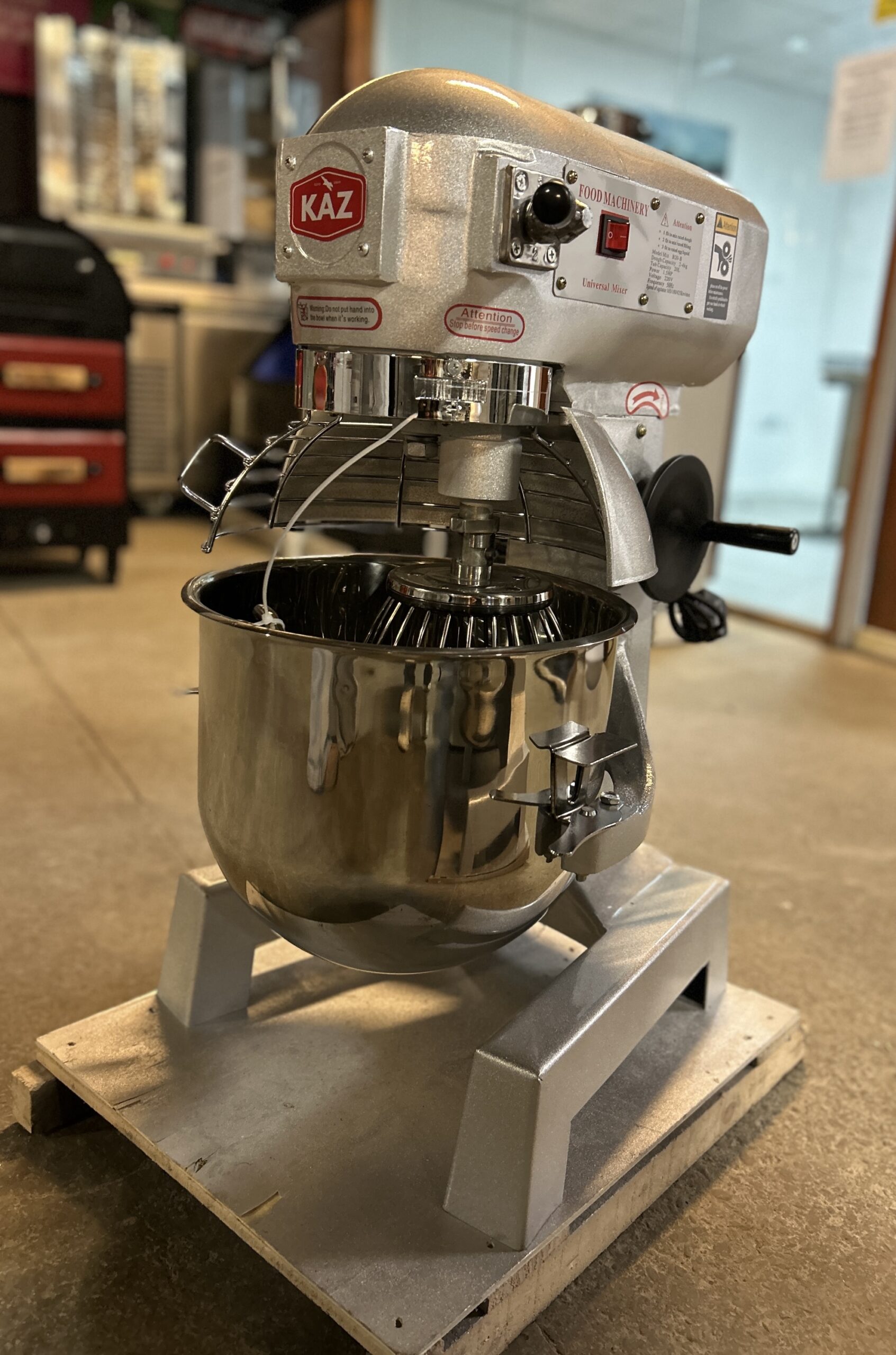 img_2173-scaled-1.jpeg 20 Litre Universal Mixer - Image 1