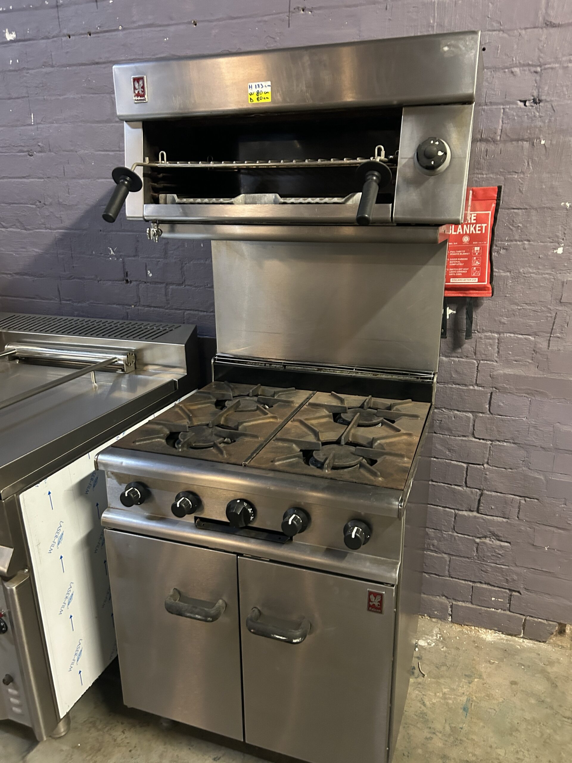 img_2687-1-scaled-1.jpeg Falcon 4 Hob cooker with Salamander - Image 1