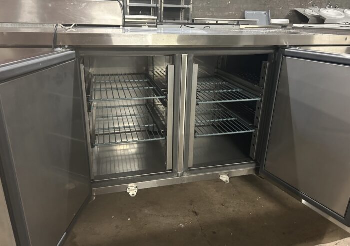 Polar 3 Door Prep Freezer - Image 5
