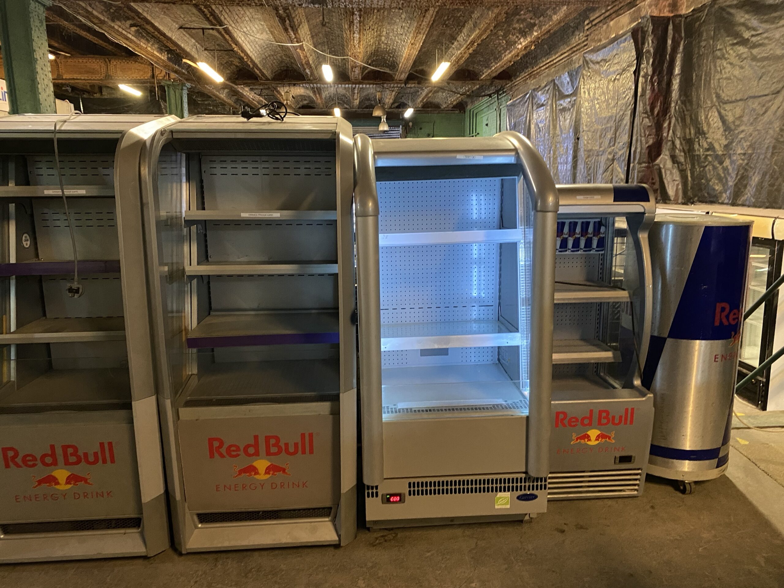 img_9158-scaled-1.jpeg Drinks fridge - Image 1